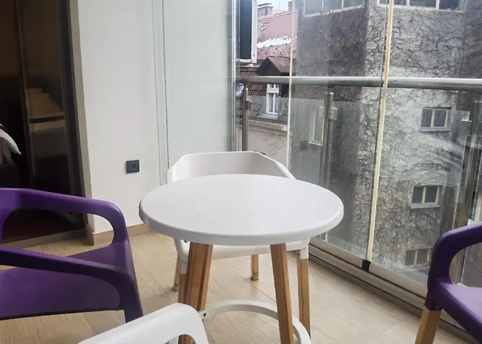 Calm & Two Bedroom * Belgrade